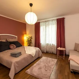 Cosy In Great Location Apartment Wien