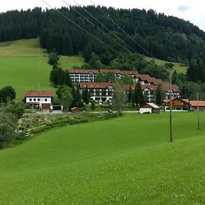 Stroh Apartment Missen-Wilhams